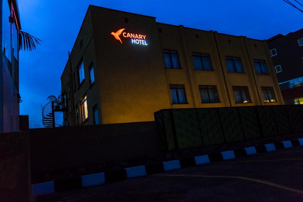 Canary Hotel Kampala Exterior foto